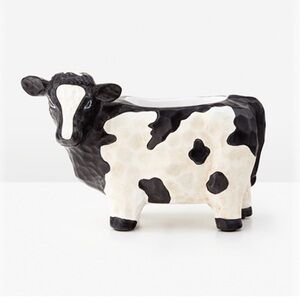 DEJA MOO SCENTSY WARMER
